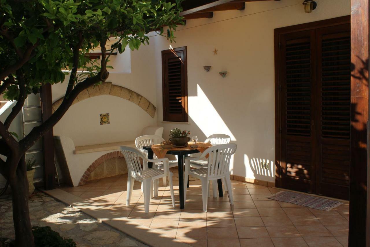 Monolocale Da Mariolina Apartment Macari Exterior foto
